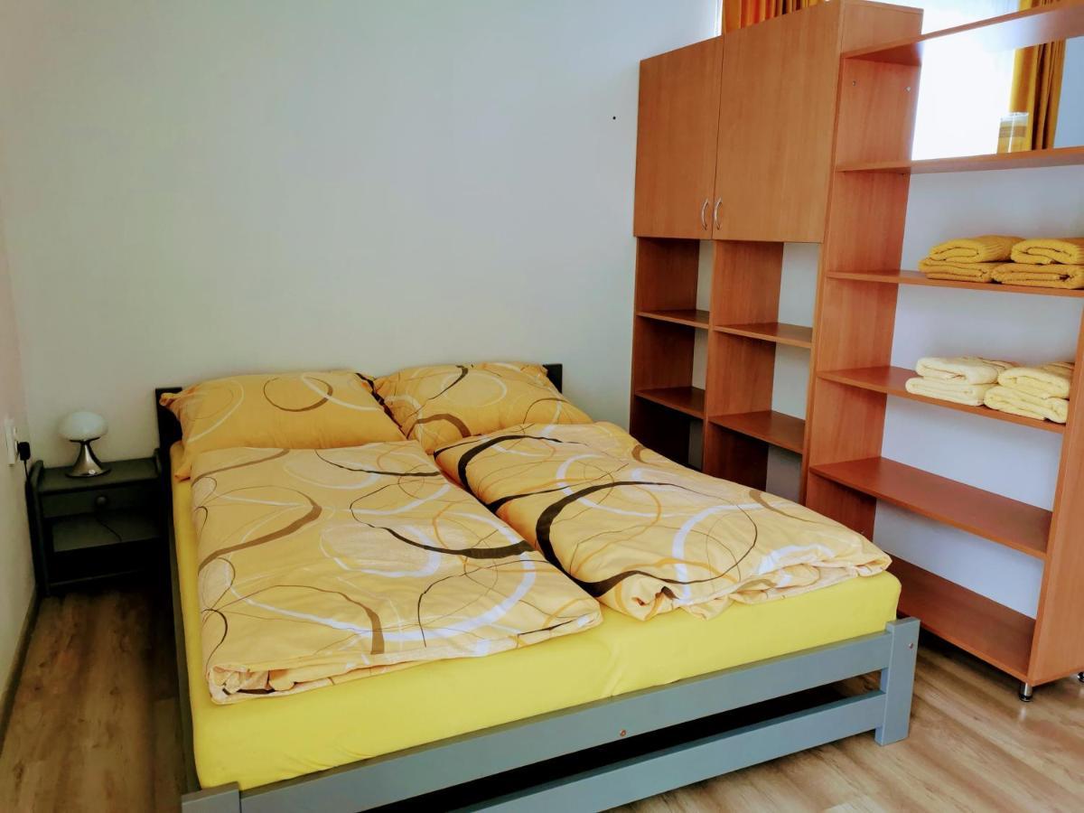 Comenius Apartments - Apartmany Na Rohu Svidnik Eksteriør bilde