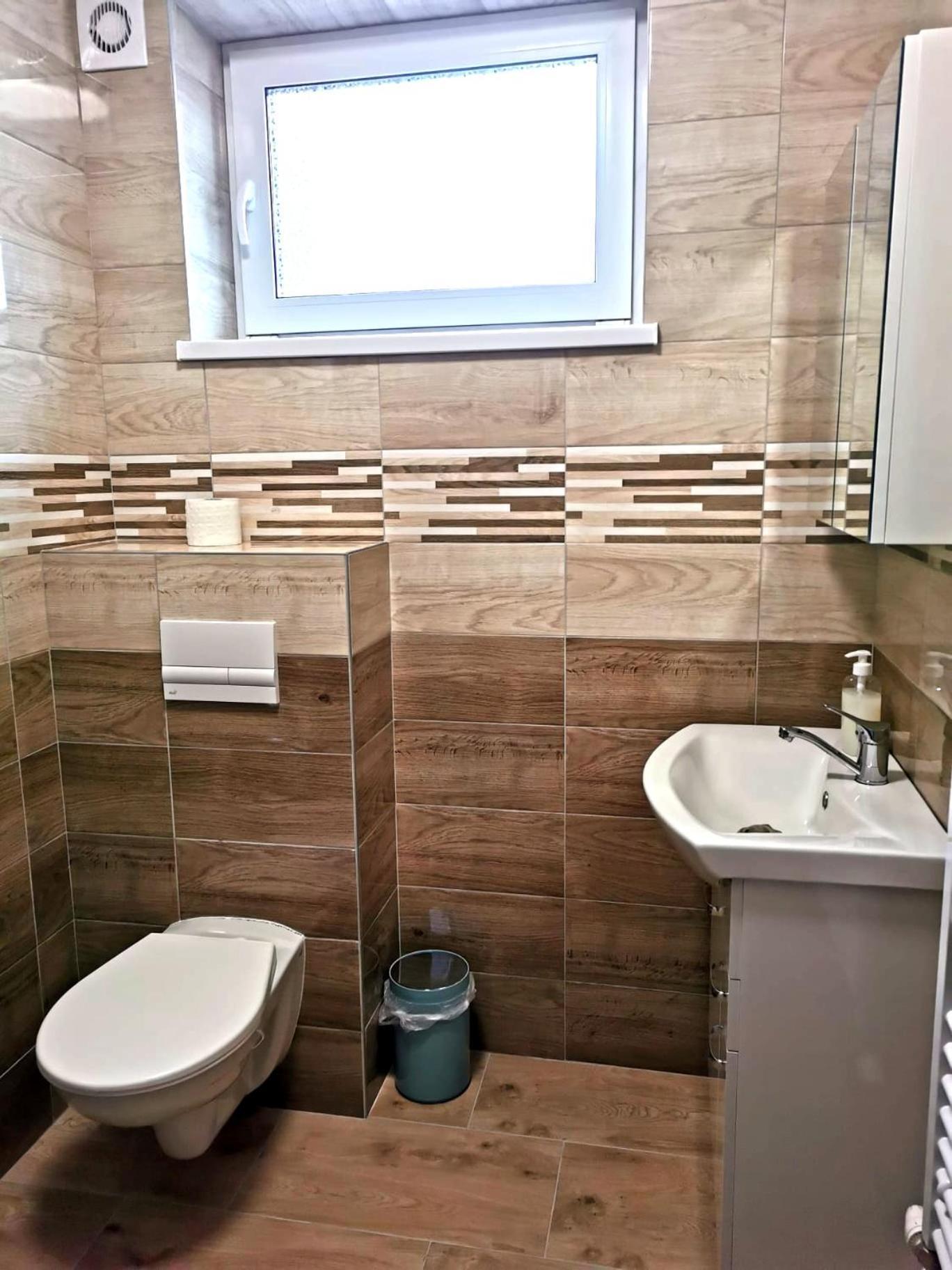 Comenius Apartments - Apartmany Na Rohu Svidnik Eksteriør bilde