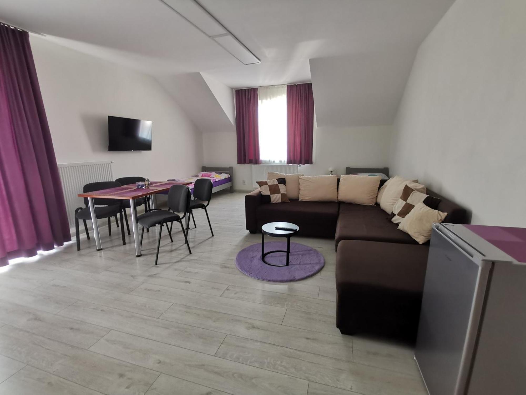 Comenius Apartments - Apartmany Na Rohu Svidnik Eksteriør bilde