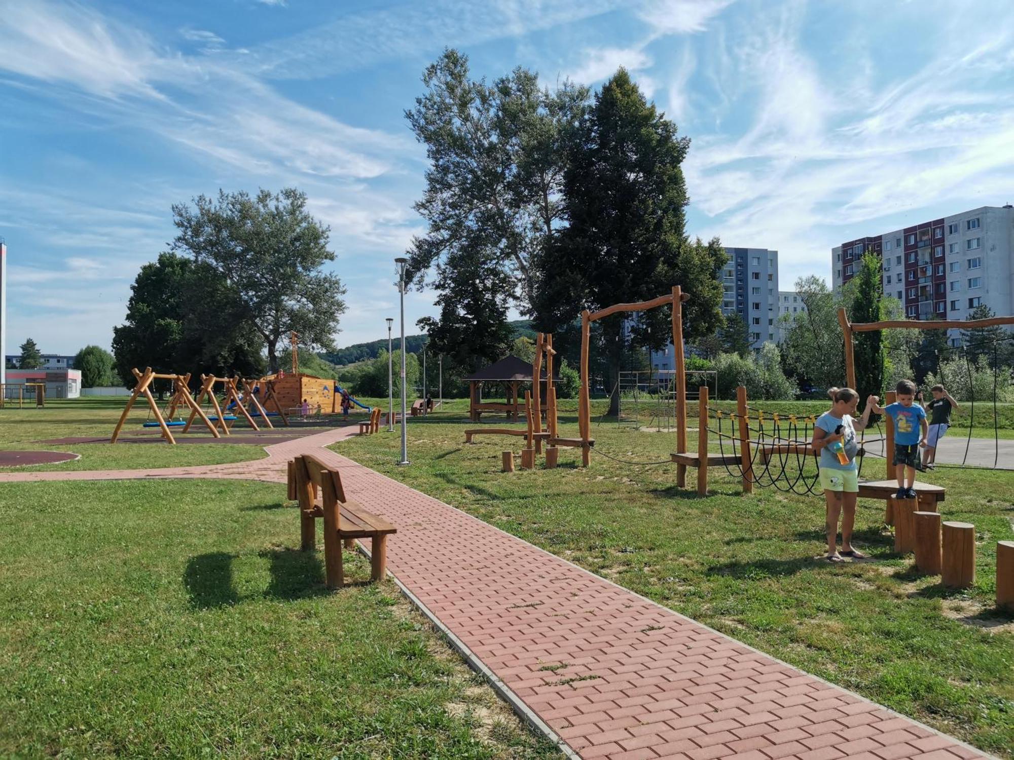 Comenius Apartments - Apartmany Na Rohu Svidnik Eksteriør bilde